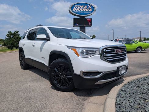 Used 2017 GMC Acadia SLT AWD/4WD image 2