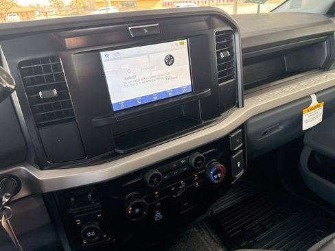 New 2026 Ford F250 XL w/ FX4 Off-Road Package image 14