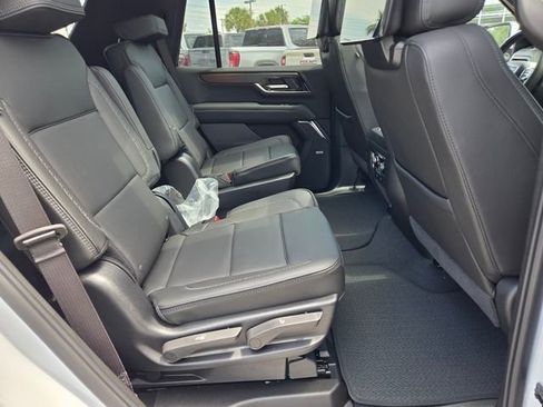 New 2026 GMC Yukon Denali w/ Denali Reserve Package AWD/4WD image 16