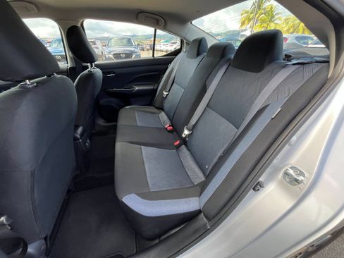Used 2025 Nissan Versa SV FWD image 27