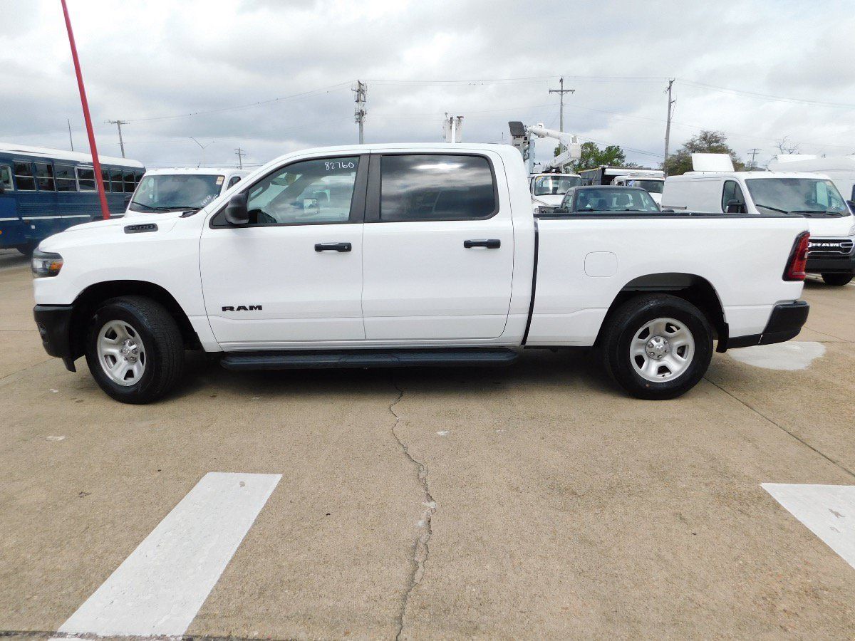 Used 2025 RAM 1500 Tradesman AWD/4WD image 5