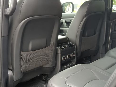 Used 2025 Land Rover Defender 110 S AWD/4WD image 19