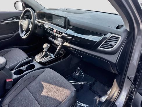 Certified 2025 Kia Seltos S FWD image 27