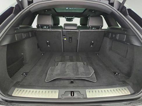 Used 2023 Land Rover Range Rover Velar R-Dynamic S AWD/4WD image 36
