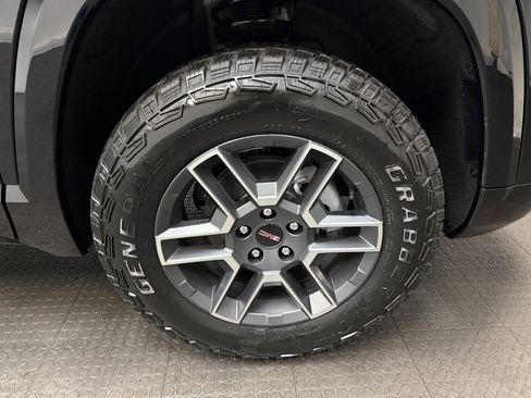 New 2026 GMC Terrain AT4 image 12