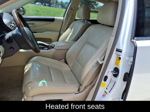 Used 2014 Lexus LS 460 w/ Comfort Package RWD image 12