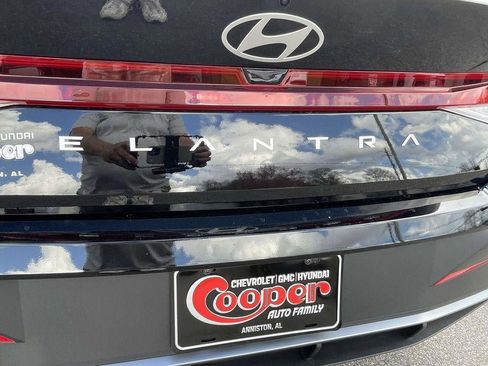 New 2026 Hyundai Elantra SE image 26