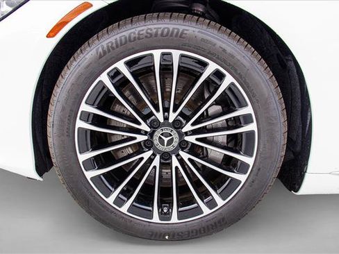 New 2026 Mercedes-Benz S 580 4MATIC Sedan image 9