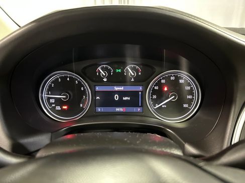 Used 2023 Buick Enclave Essence w/ Experience Buick Package FWD image 16