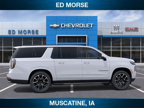 New 2026 Chevrolet Suburban RST image 5