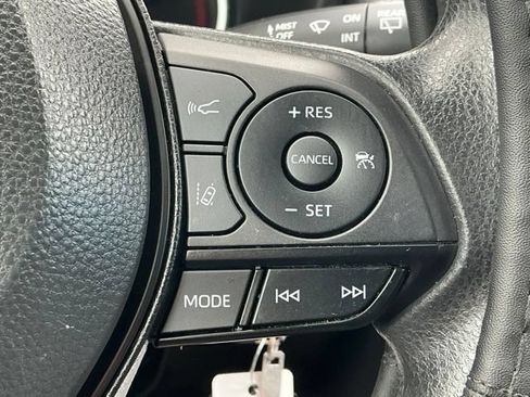 Used 2023 Toyota RAV4 LE FWD image 16