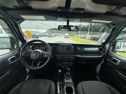Used 2021 Jeep Wrangler Unlimited Sport AWD/4WD image 14