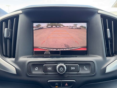 Used 2022 GMC Terrain SLE w/ Driver Convenience Package FWD image 21