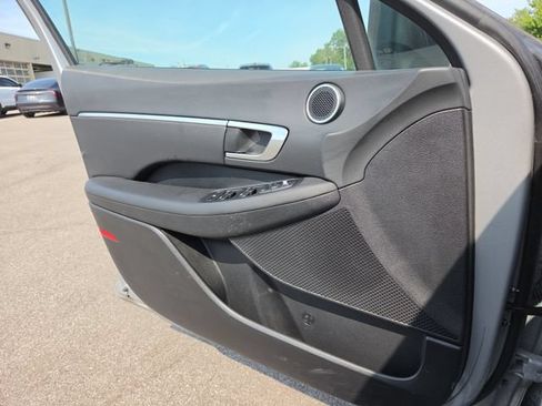 Used 2023 Hyundai Sonata SEL w/ Convenience Package FWD image 22