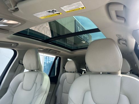 Used 2023 Volvo XC90 B5 Plus w/ Protection Package Premier AWD/4WD image 8