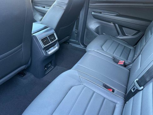 New 2026 Volkswagen Atlas Cross Sport SEL AWD/4WD image 11