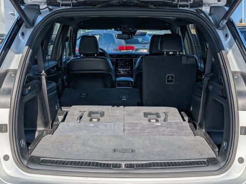 Used 2024 Jeep Grand Cherokee L Altitude image 25