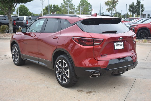 Used 2025 Chevrolet Blazer RS FWD image 9