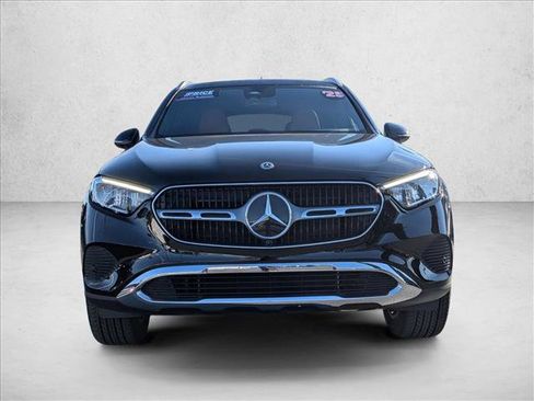 Certified 2025 Mercedes-Benz GLC 350e 4MATIC image 2