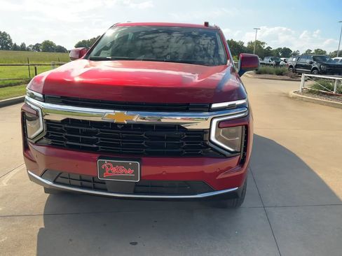 New 2026 Chevrolet Tahoe LS image 4