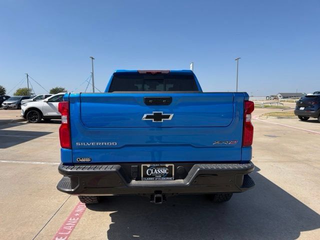 Used 2025 Chevrolet Silverado 1500 ZR2 w/ Technology Package AWD/4WD image 5