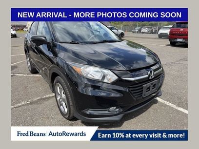 Used 2017 Honda HR-V EX