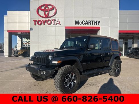 Used 2020 Jeep Wrangler Unlimited Sport image 2