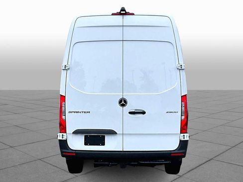 New 2025 Mercedes-Benz Sprinter 2500 image 5