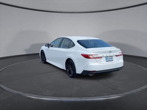 Certified 2025 Toyota Camry SE image 7