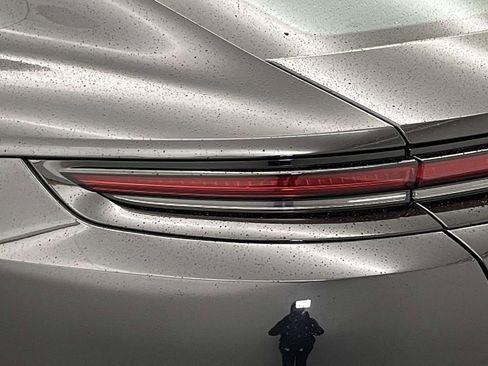 Used 2024 Porsche Panamera 4 image 16