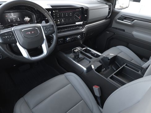 Used 2024 GMC Sierra 1500 SLT w/ SLT Premium Plus Package image 13