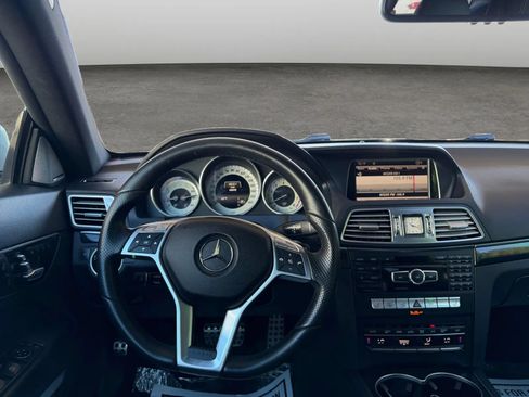 Used 2015 Mercedes-Benz E 400 4MATIC Coupe image 26