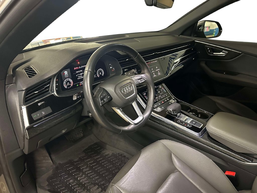 Used 2019 Audi Q8 Premium w/ Convenience Package AWD/4WD image 20