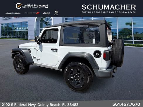 Used 2023 Jeep Wrangler Sport AWD/4WD image 5