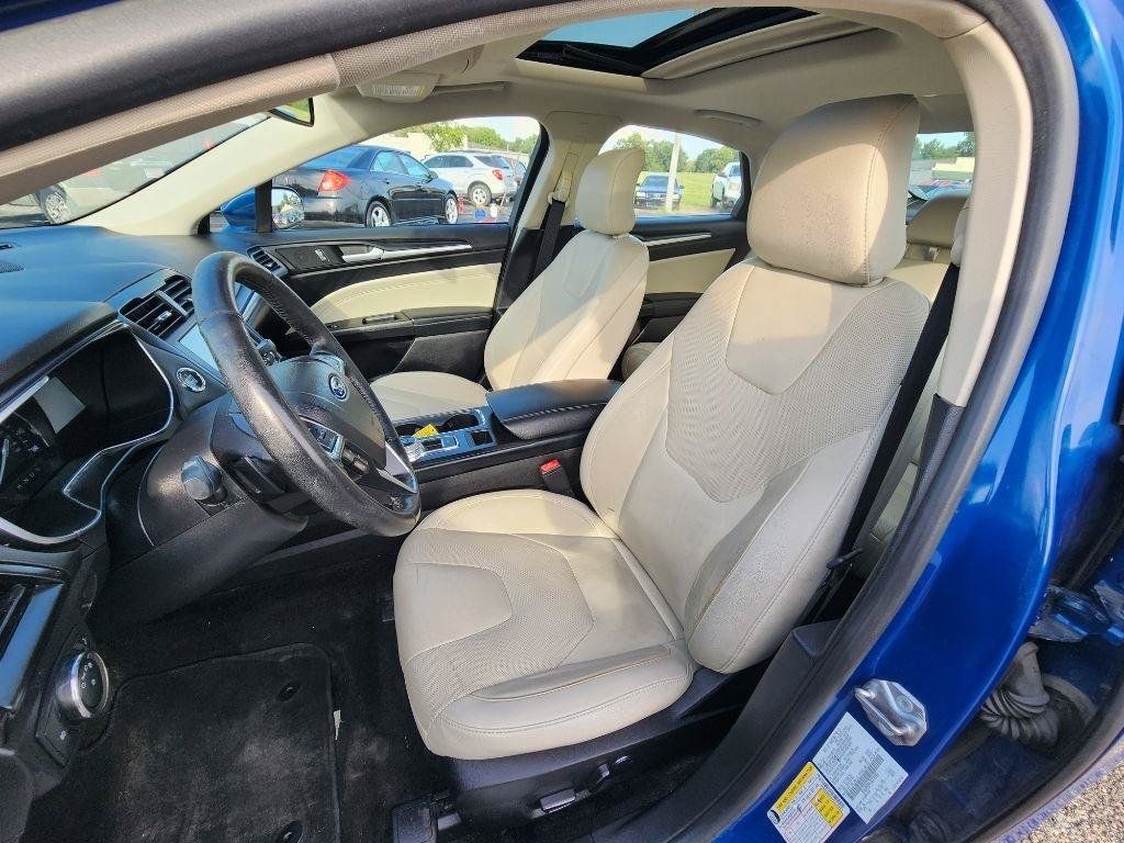 Used 2018 Ford Fusion Titanium AWD/4WD image 14