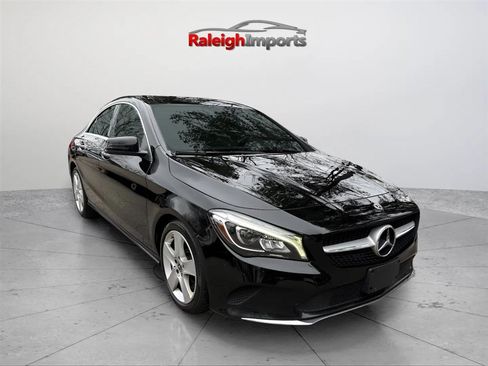 Used 2018 Mercedes-Benz CLA 250 4MATIC image 5