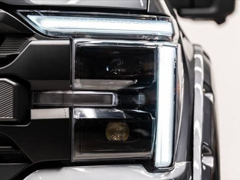Used 2024 Ford F150 Lariat w/ Bed Utility Package AWD/4WD image 39
