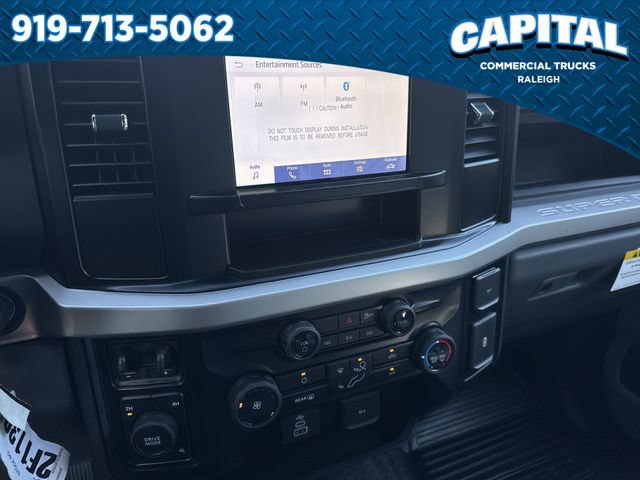 New 2026 Ford F550 4x4 Crew Cab image 28