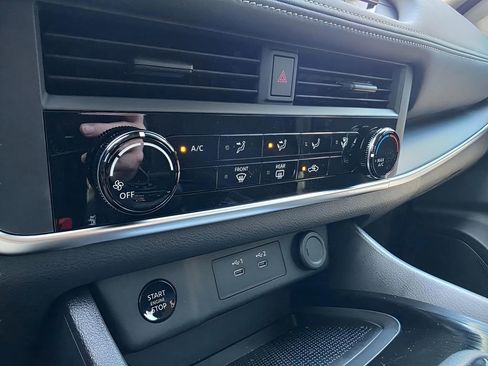 New 2026 Nissan Rogue S image 25