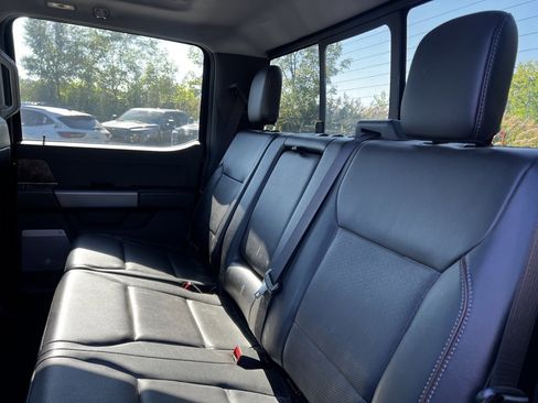 Used 2023 Ford F250 Lariat w/ Sport Appearance Package image 13