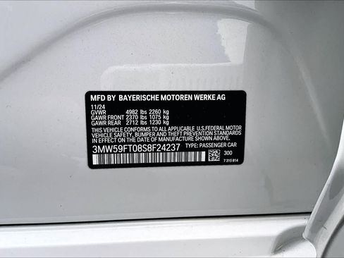 Used 2025 BMW M340i w/ Premium Package RWD image 30
