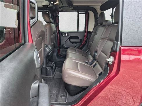 Used 2022 Jeep Gladiator Sport AWD/4WD image 19