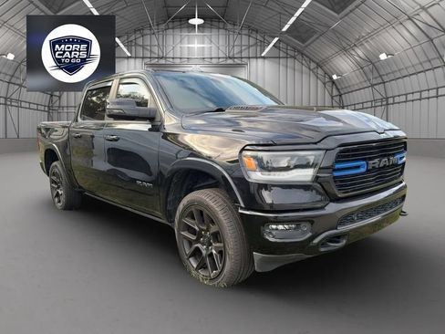 Used 2022 RAM 1500 Laramie AWD/4WD image 7