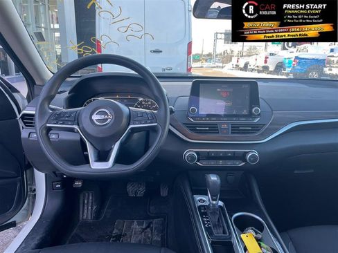 Used 2023 Nissan Altima 2.5 SV image 29