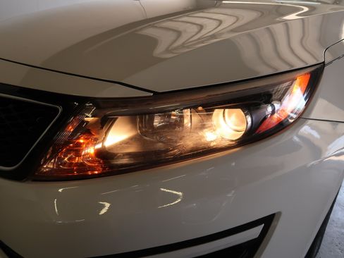 Used 2015 Kia Optima EX w/ EX Premium Package FWD image 36