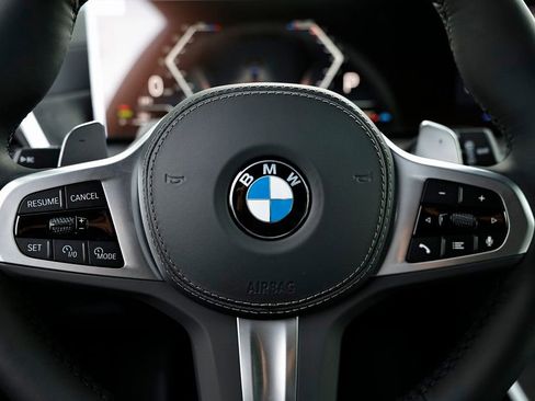 New 2026 BMW X5 xDrive40i w/ M Sport Package AWD/4WD image 33