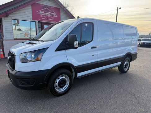 Used 2021 Ford Transit 250 Low Roof image 4