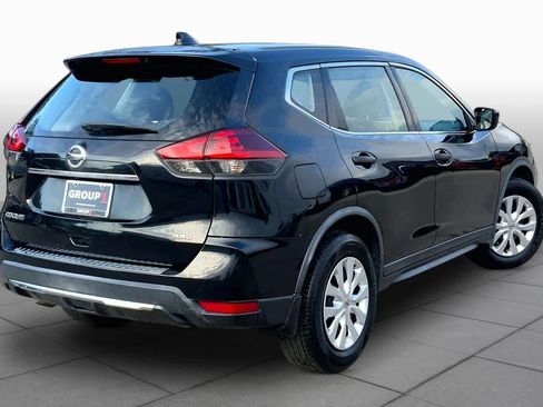 Used 2018 Nissan Rogue S AWD/4WD image 13