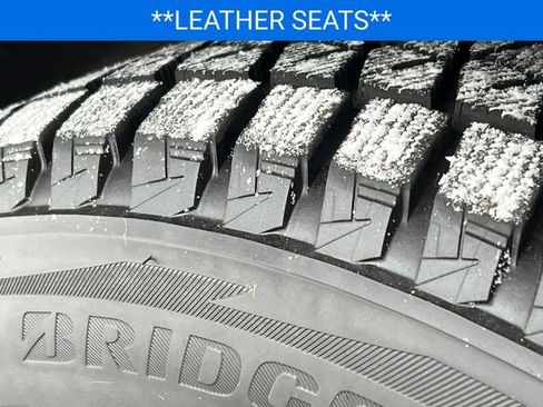 Certified 2024 Chevrolet Blazer RS w/ Driver Confidence II Package image 12