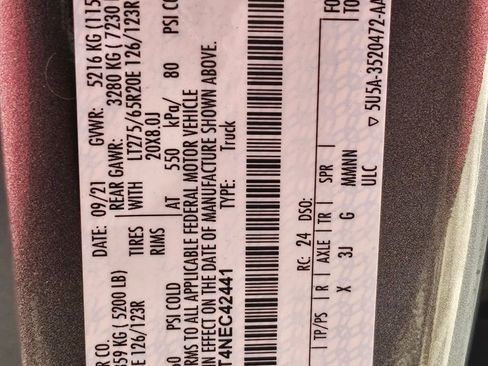 Used 2022 Ford F350 Lariat w/ Black Appearance Package image 35